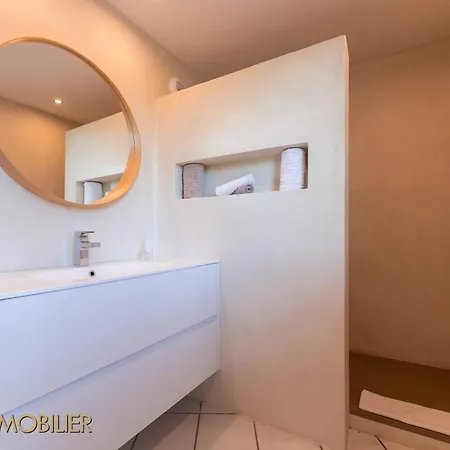 L Apartmán *